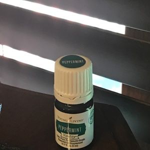 Ulei esențial de mentă Peppermint Young Living 5 ml